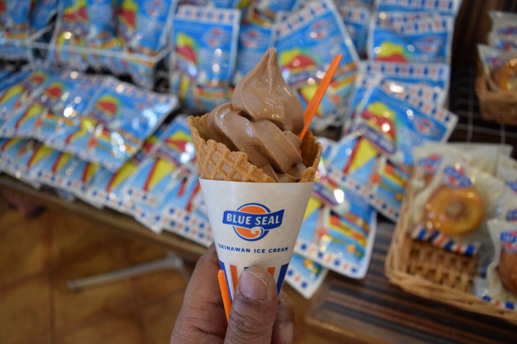 ブルーシール名護店はお立ち寄りスポット？！名護に着いたら休憩しましょう！